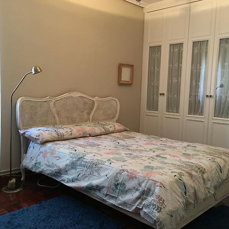 Готель Sunny Apt Close To University With Parking And Wifi Сантандер Екстер'єр фото